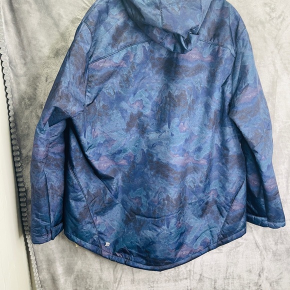 Men’s - Picture 4 of 11